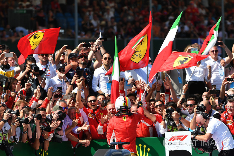 Race winner Sebastian Vettel, Ferrari celebrates