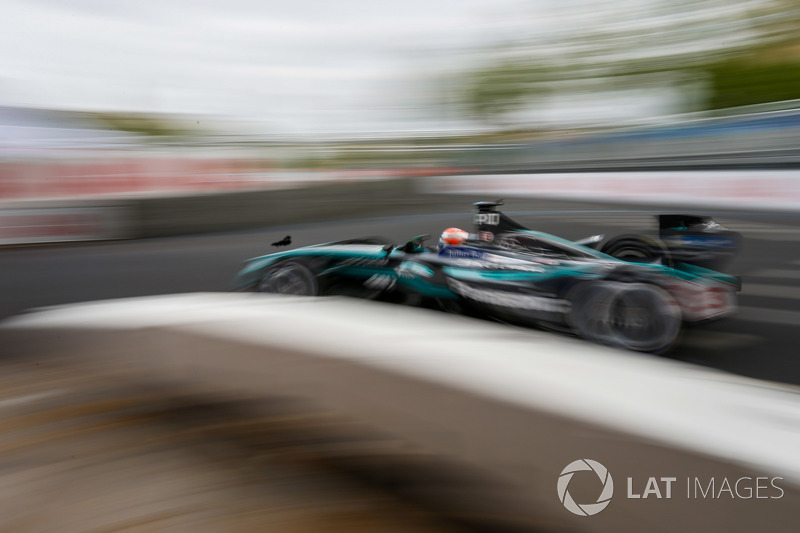 Nelson Piquet Jr., Jaguar Racing