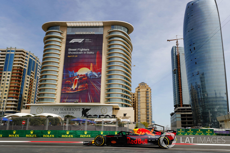 Max Verstappen, Red Bull Racing RB14 Tag Heuer