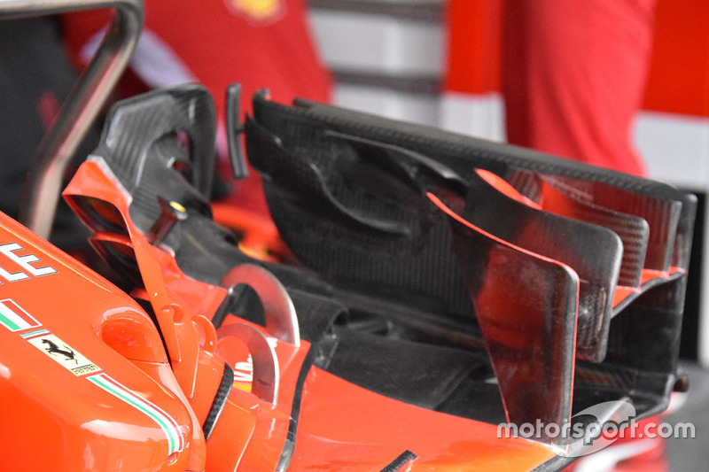 Детали переднего крыла Ferrari SF71H (старая версия)