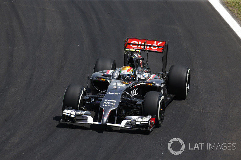 2014: Sauber-Ferrari C33 (два 11-х места, 10-е место в КК)