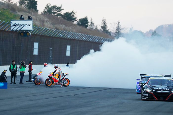 Marc Márquez, Dani Pedrosa, Repsol Honda Team en los  Honda NSX Super GT