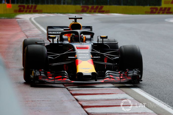 Daniel Ricciardo, Red Bull Racing RB14. 