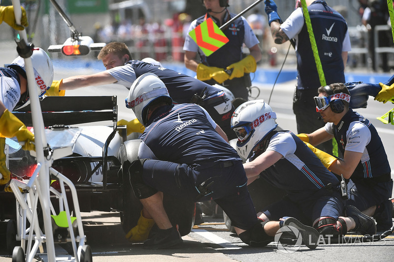Williams pit stop