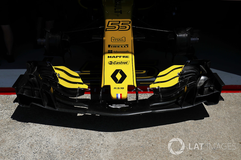 Nose detail of the Carlos Sainz Jr. Renault Sport F1 Team R.S. 18