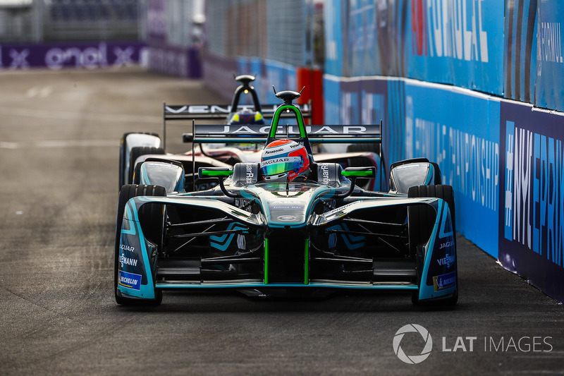 Nelson Piquet Jr., Jaguar Racing