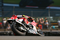 Lorenzo Savadori, Milwaukee Aprilia