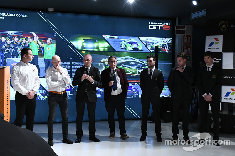 Gottfried Grasser, Armando Donazzan, Giorgio Sanna, Franco Nugnes, e i piloti Andrea Caldarelli, Mirko Bortolotti e Christian Engelhart