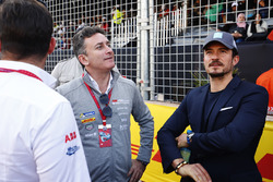 Alejandro Agag, Formula E CEO, with Actor Orlando Bloom on the grid