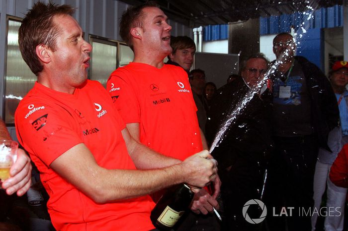 Miembros del McLaren team el campeonato del mundo de Lewis Hamilton, McLaren