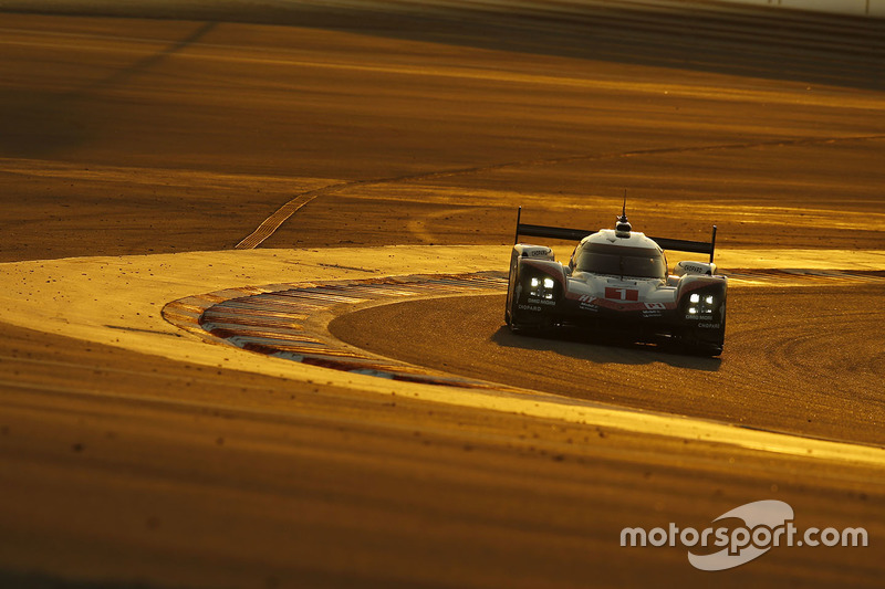 #1 Porsche Team Porsche 919 Hybrid: Neel Jani, Andre Lotterer, Nick Tandy