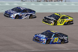 Michael McDowell, Leavine Family Racing Chevrolet Danica Patrick, Stewart-Haas Racing Ford Paul Mena