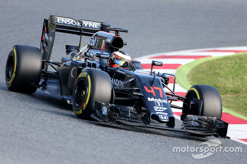 Stoffel Vandoorne, McLaren MP4-31 Piloto de prueba y de Reserva