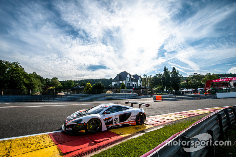 #58 Garage 59, McLaren 650 S GT3: Shane Van Gisbergen, Côme Ledogar, Rob Bell