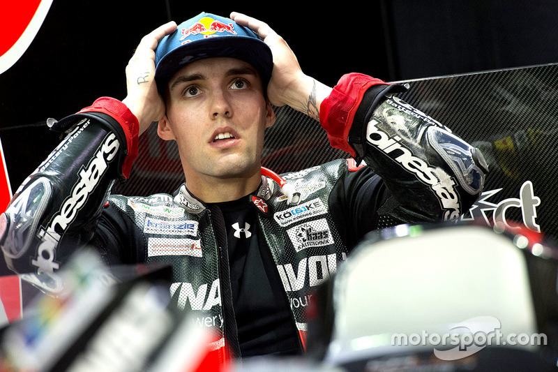 <img src="http://cdn-1.motorsport.com/static/custom/car-thumbs/MOTOGP_2016/numbers/94.png"> Jonas Folger (Monster Yamaha Tech3)