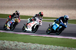 Romano Fenati, SKY Racing Team VR46, KTM; Francesco Bagnaia, Aspar Team Mahindra, Mahindra; Niccolò