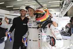 LMP1 polesitter Mark Webber, Brendon Hartley, Timo Bernhard, Porsche Team