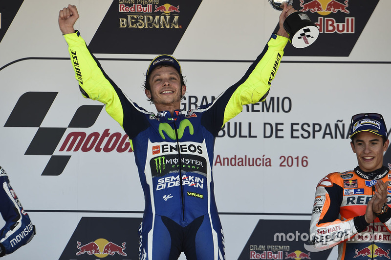 Podium: winner Valentino Rossi, Yamaha Factory Racing