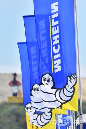 Logo de neumáticos Michelin