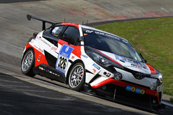 #326 TOYOTA GAZOO Racing トヨタC-HRレーシング