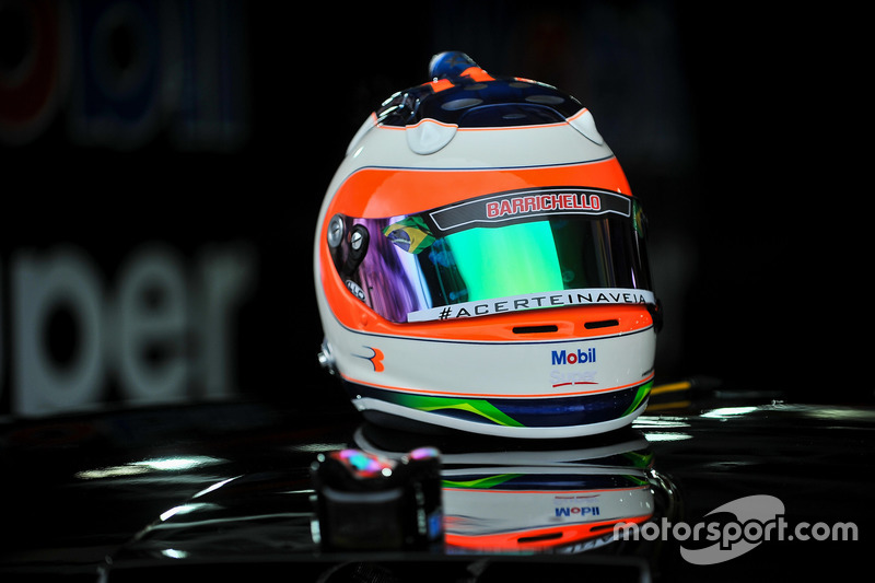 Casco de Rubens Barrichello