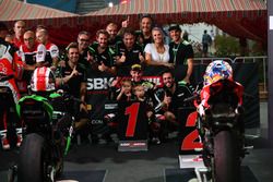 Le vainqueur Jonathan Rea, Kawasaki Racing