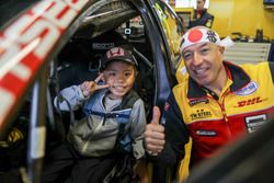 Tom Coronel, Roal Motorsport, Chevrolet RML Cruze TC1 with fans