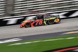 Martin Truex Jr., Furniture Row Racing, Toyota Camry Bass Pro Shops/5-hour ENERGY