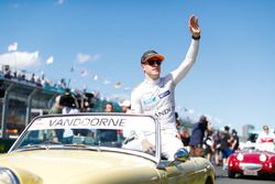 Stoffel Vandoorne, McLaren, op de parade