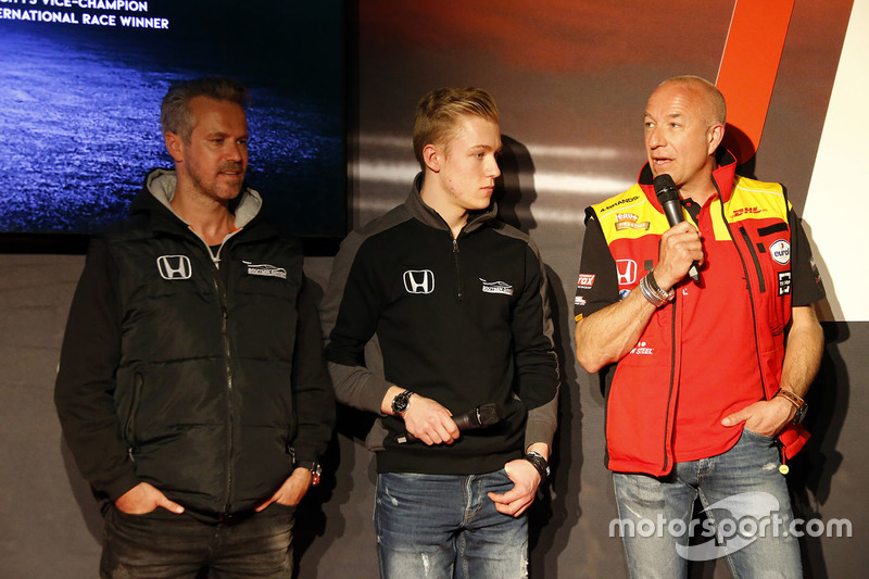 Tom Coronel, Tiago Monteiro, Benjamin Lessennes, Boutsen Ginion Racing