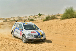 #109 Maruti Suzuki Motorsport Maruti Suzuki S-Cross: Sandeep Sharma, Karan Arya
