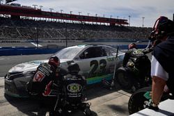 Gray Gaulding, BK Racing, Toyota Camry Earthwater pits