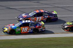 Kyle Busch, Joe Gibbs Racing Toyota and Denny Hamlin, Joe Gibbs Racing Toyota