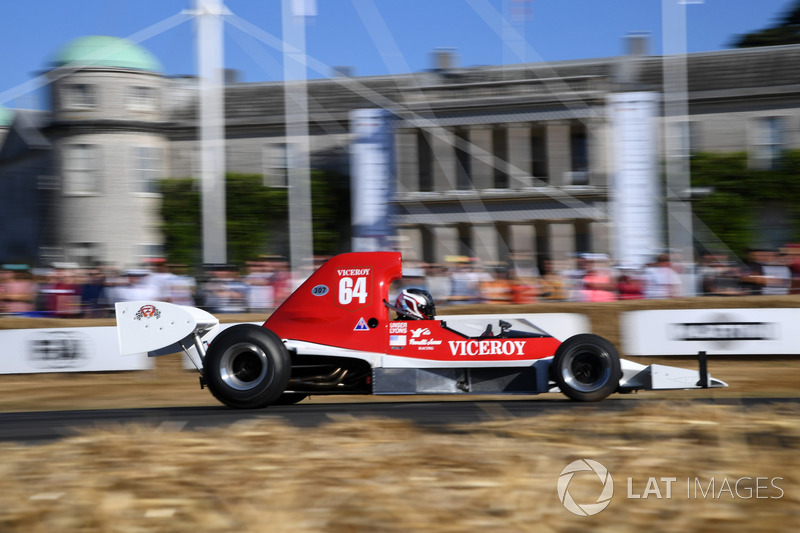 Michael Lyons Lola T400