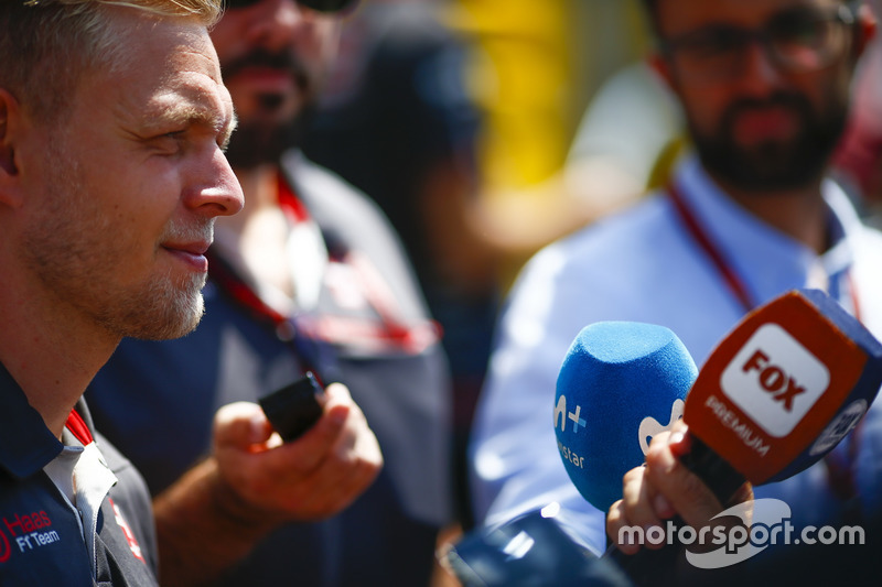 Kevin Magnussen, Haas F1 Team, parle à la presse