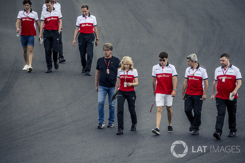 Charles Leclerc, Sauber walks the track