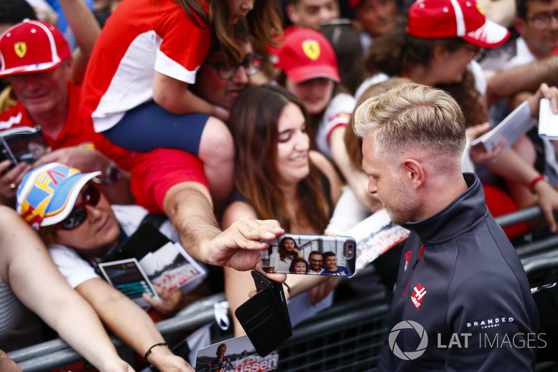 Rajongós csütörtök Barcelonában - F1 2018