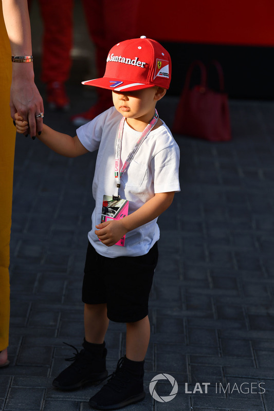 Robin Raikkonen, Kimi Raikkonen Ferrari'nin oğlu