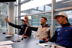 Esteban Ocon, Force India, Romain Grosjean, Haas F1 Team, Pierre Gasly, Toro Rosso