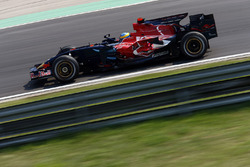 Себастьен Бурдэ, Scuderia Toro Rosso STR03