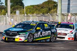 Craig Lowndes, Triple Eight Race Engineering Holden