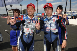 中須賀克行と野左根航汰(YAMAHA FACTORY RACING TEAM)