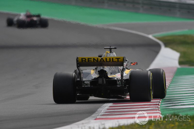 Jack Aitken, Renault Sport F1 Team R.S. 18