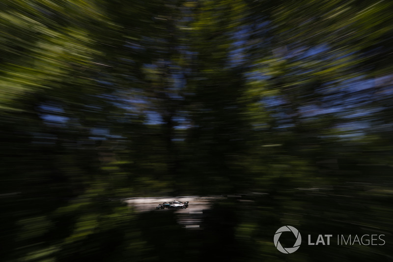 Льюис Хэмилтон, Mercedes AMG F1 W09