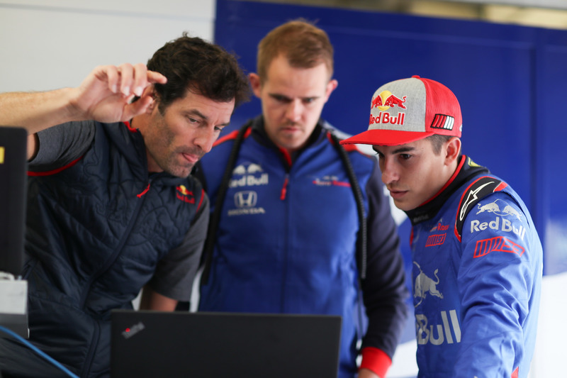 Marc Marquez, con el ex piloto de Formula 1, Mark Webber