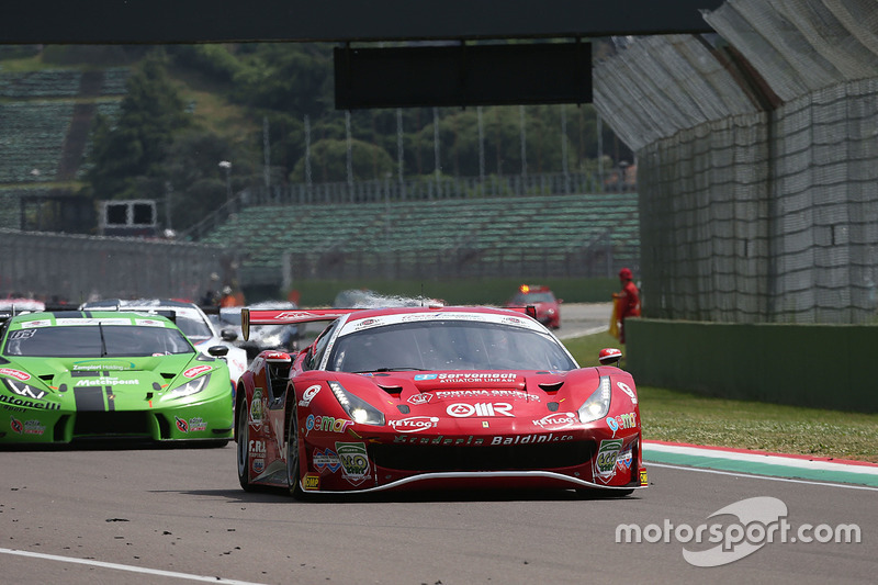 #27 Ferrari 488-GT3, Scuderia Baldini 27: Fisichella-Gai
