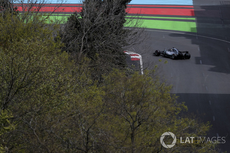 Lewis Hamilton, Mercedes-AMG F1 W09 EQ Power
