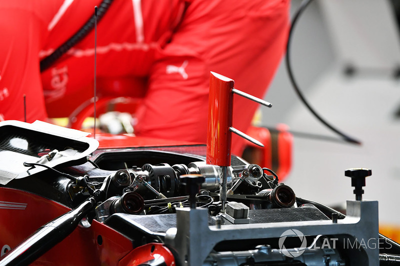 Ferrari SF70H ön süspansiyon