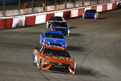 Daniel Suárez, Joe Gibbs Racing Toyota, Aric Almirola, Richard Petty Motorsports Ford