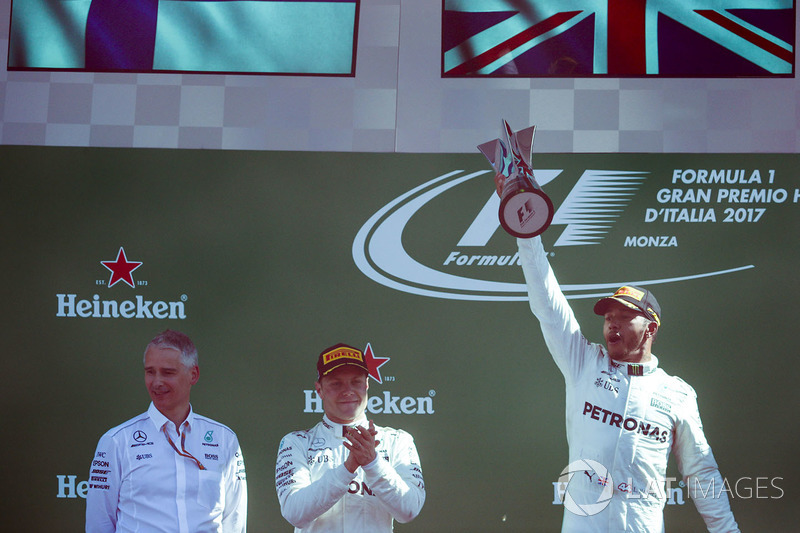 Race winner Lewis Hamilton, Mercedes AMG F1